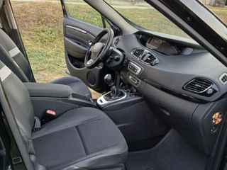 Renault Grand Scenic foto 4