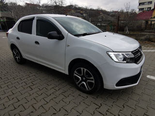 Dacia Logan foto 2