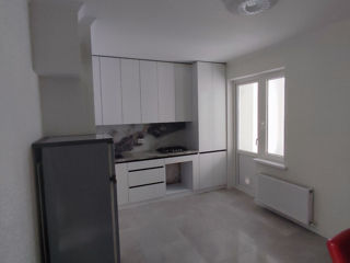 Apartament cu 2 camere, 64 m², Poșta Veche, Chișinău foto 2