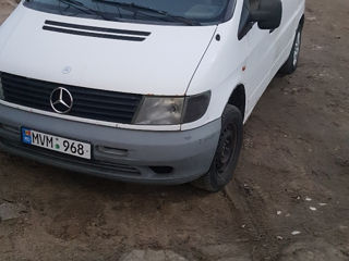 Mercedes Vito foto 3