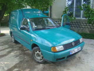 Volkswagen Caddy foto 1