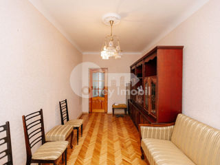 Apartament cu 3 camere, 75 m², Centru, Chișinău foto 2