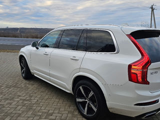 Volvo XC90 foto 8