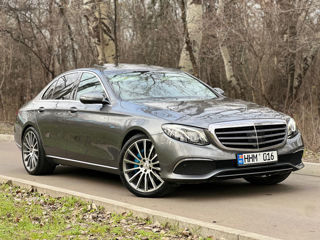 Mercedes E-Class foto 3