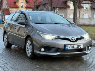 Toyota Auris foto 3