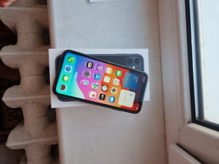 Iphone 11 64 GB starea super,tot complect foto 6