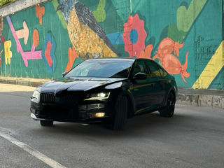 Skoda Superb foto 3