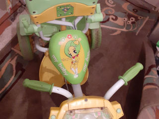 Tricicleta pentru copil,, are un defect in rest foarte buna!! foto 4