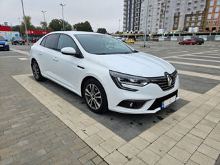 Renault Megane foto 1