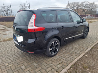 Renault Grand Scenic foto 6