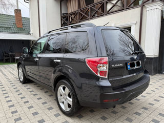 Subaru Forester foto 4