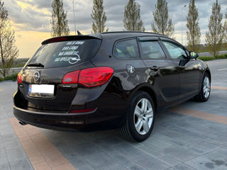 Opel Astra foto 4