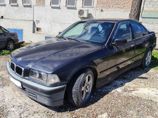 BMW 3 Series foto 2