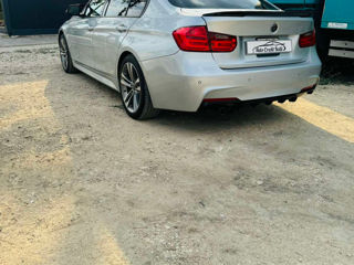 BMW 3 Series foto 2