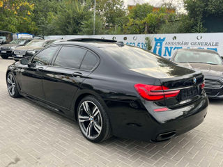 BMW 7 Series foto 4