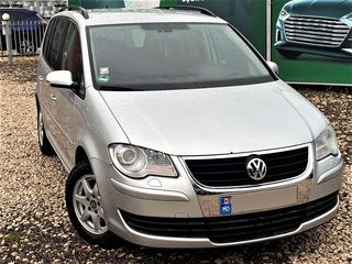 Volkswagen Touran foto 3