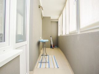 Apartament cu 2 camere, 65 m², Buiucani, Chișinău foto 4