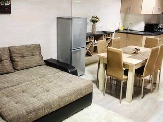 Apartament cu 2 camere, 100 m², Centru, Chișinău foto 5