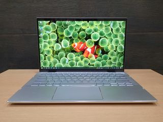 Dell 2in1 Flip -13,3'' fullhd ips touch -quad-core i5-10210U-8 gb ram -512gb ssd - подсветка