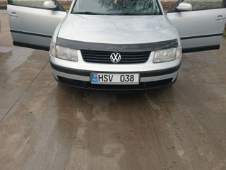 Volkswagen Passat foto 2