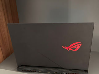 Asus ROG Strix SCAR 17 Gaming Laptop foto 8