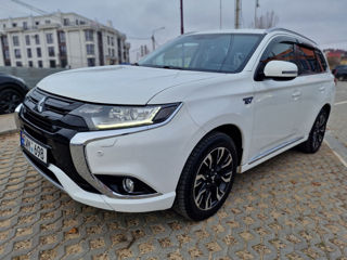 Mitsubishi Outlander foto 5