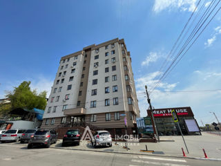Apartament cu 2 camere, 80 m², Buiucani, Chișinău foto 15