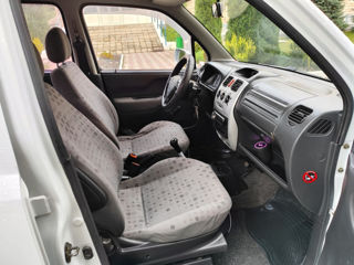 Opel Agila foto 7