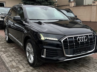 Audi Q7 foto 2