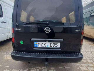 Opel Combo фото 9