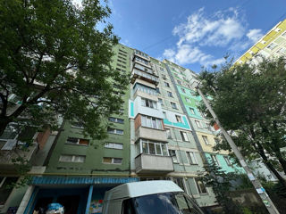 2-х комнатная квартира, 55 м², Чокана, Кишинёв