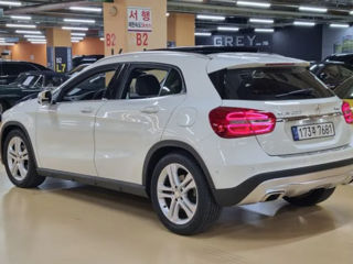 Mercedes GLA foto 2