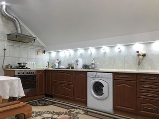 Apartament cu 3 camere, 107 m², Telecentru, Chișinău foto 6