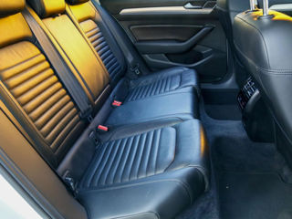 Volkswagen Passat фото 7