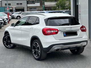 Mercedes GLA foto 3