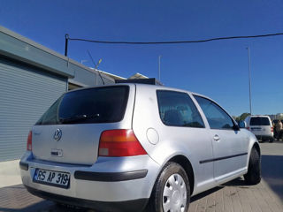 Volkswagen Golf foto 7