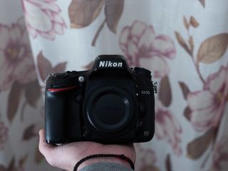 Nikon D610 foto 1