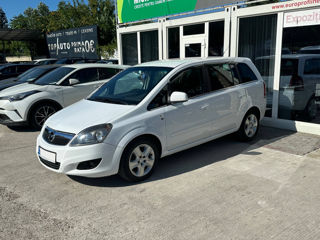 Opel Zafira foto 3