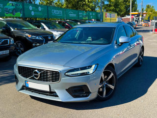 Volvo S90 foto 1