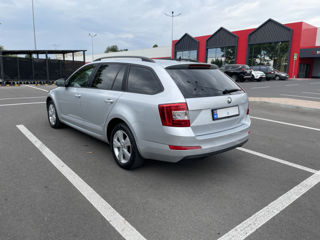 Skoda Octavia foto 2