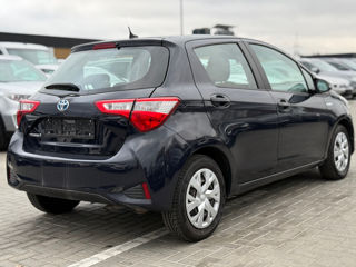 Toyota Yaris foto 3