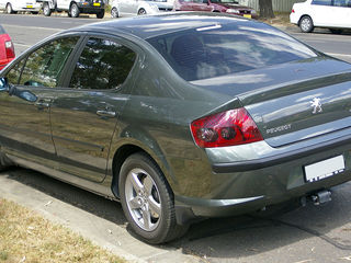 Peugeot 407