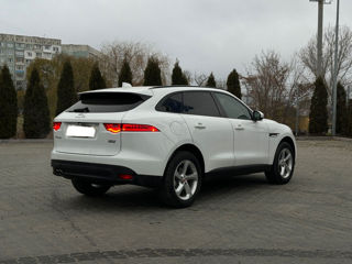 Jaguar F-PACE foto 6