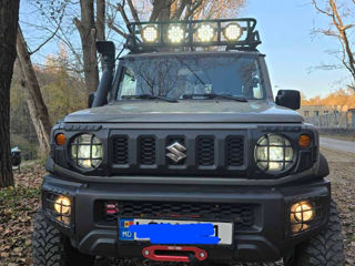 Suzuki Jimny foto 2