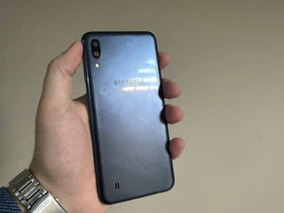 Samsung m10 foto 3