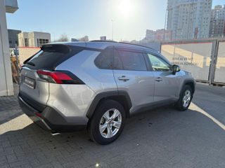 Toyota Rav 4 foto 4