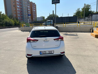 Toyota Auris foto 4