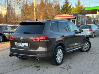 Volkswagen Touareg foto 5