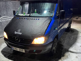 Mercedes Sprinter 411 sparka foto 2