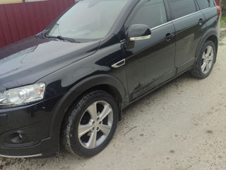 Chevrolet Captiva foto 2